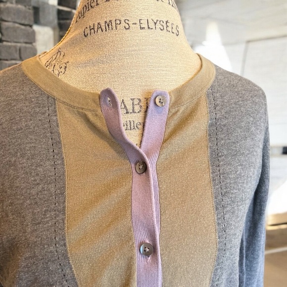 Simply Vera by Vera Wang Super soft and light cardigan button up Women’s size L - Picture 13 of 17